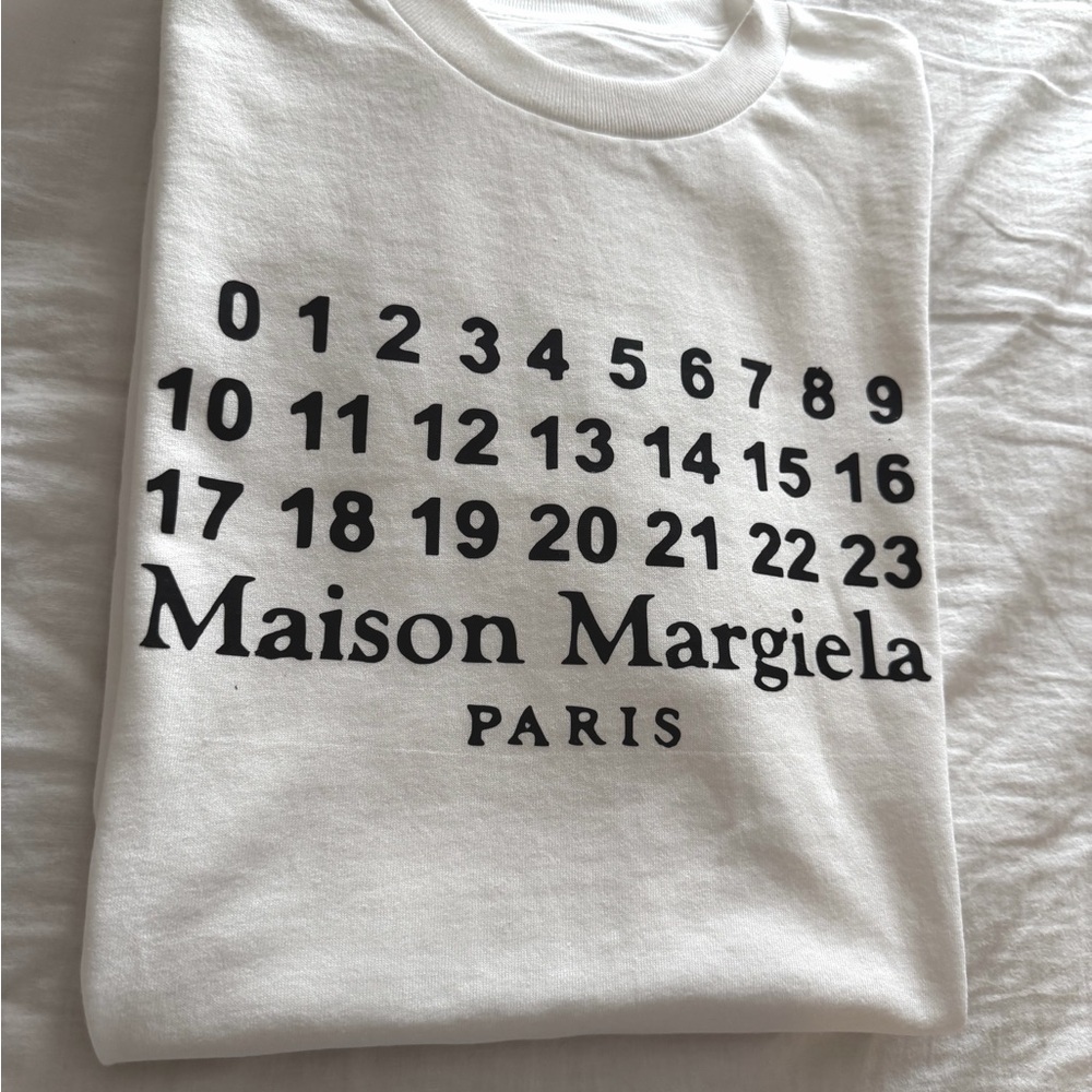 WHITE Maison Martin Margiela Number Print Tee
